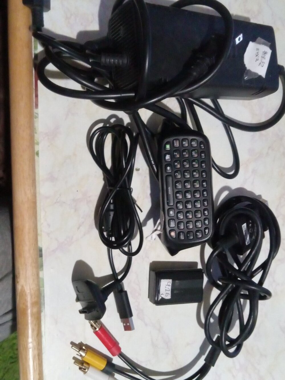 Xbox 360 5 Item S Model AV AC Cable Chatpad OEM + Charge Cable w Battery BUNDLE